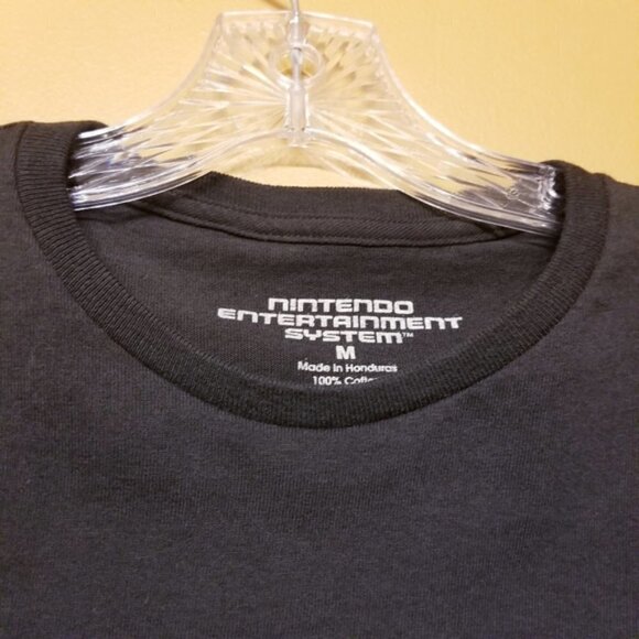 Nintendo Entertainment Center | Men's Black Graphic Tee (Size Medium) - Picture 4 of 7